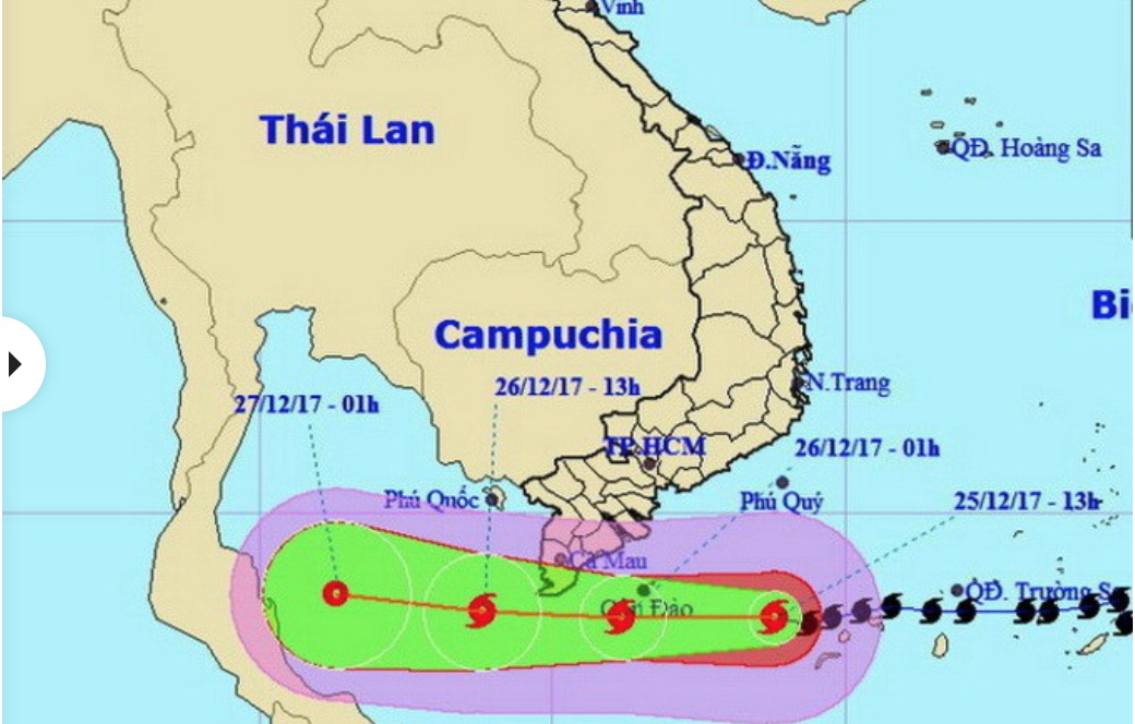 Nhờ[-]đâu[-]bão[-]Tembin[-]lệch[-]hướng,[-]suy[-]yếu[-]nhanh?
